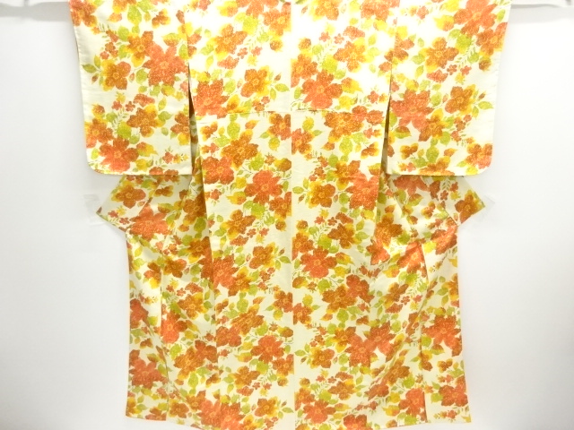 未使用品　枝花模様小紋着物